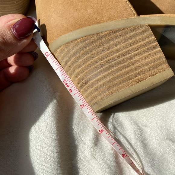 Women's Tan Ankle Boots - Picture 10 of 12